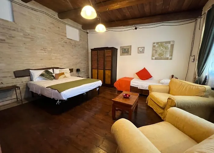 컨트리하우스 Del Sole Ponzano di Fermo